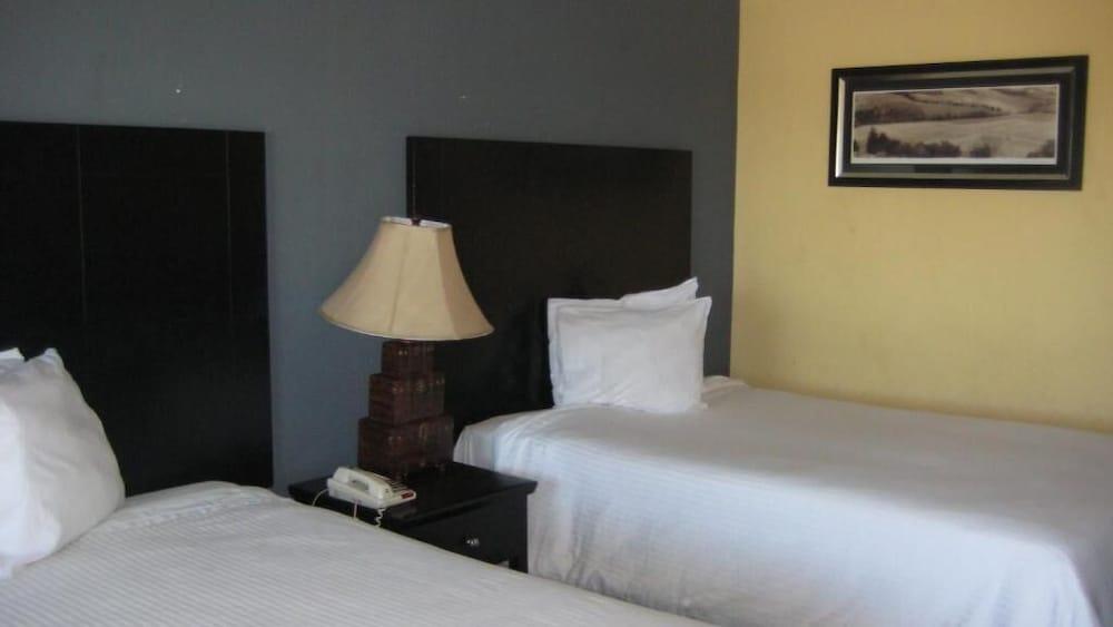 Solaire Inn & Suites Santa Maria  Εξωτερικό φωτογραφία